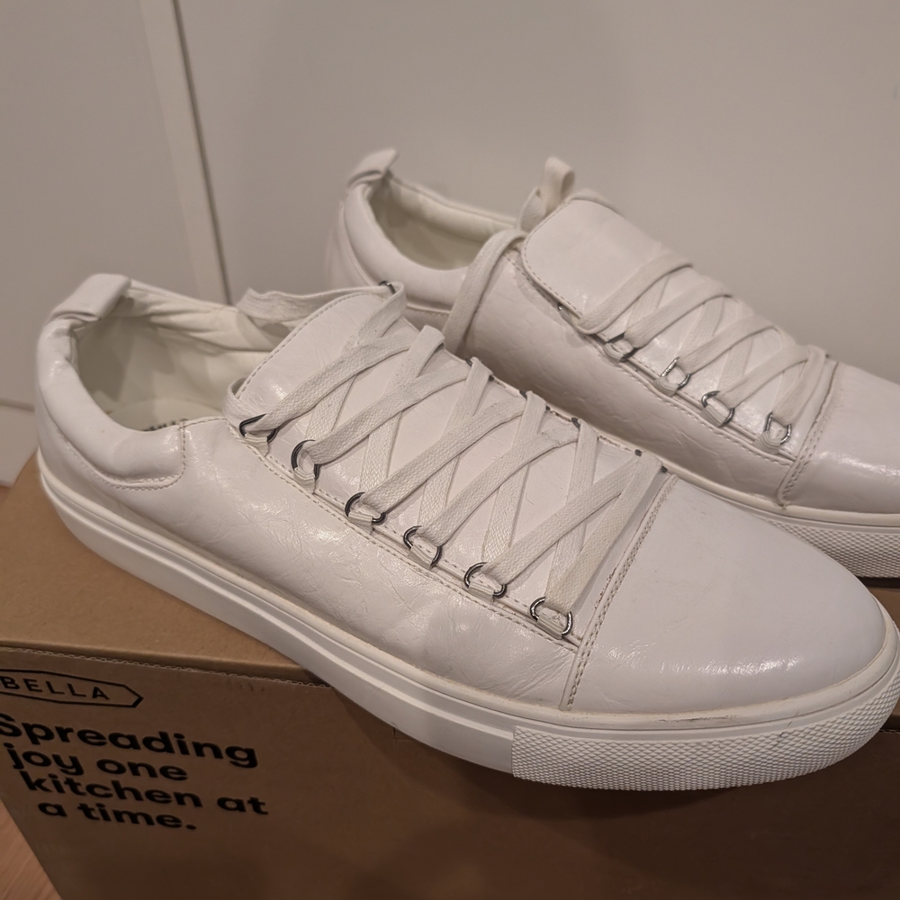 Beverly Hills Polo Club Men's White Low-Top Lace-Up Sneakers